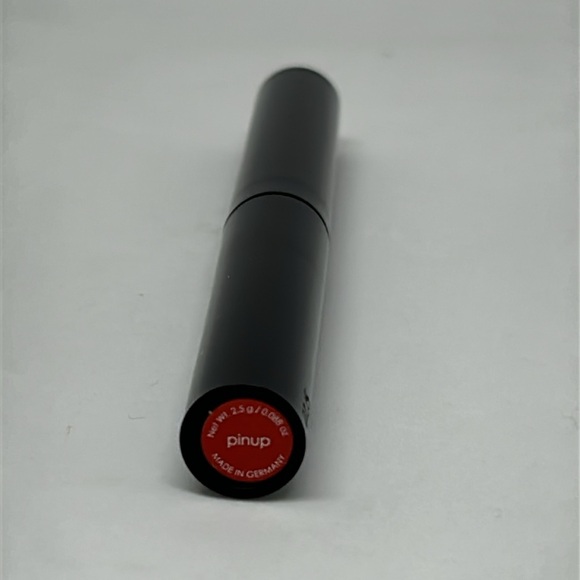 glo-minerals Suede Matte Stick - Pinup - Picture 3 of 5